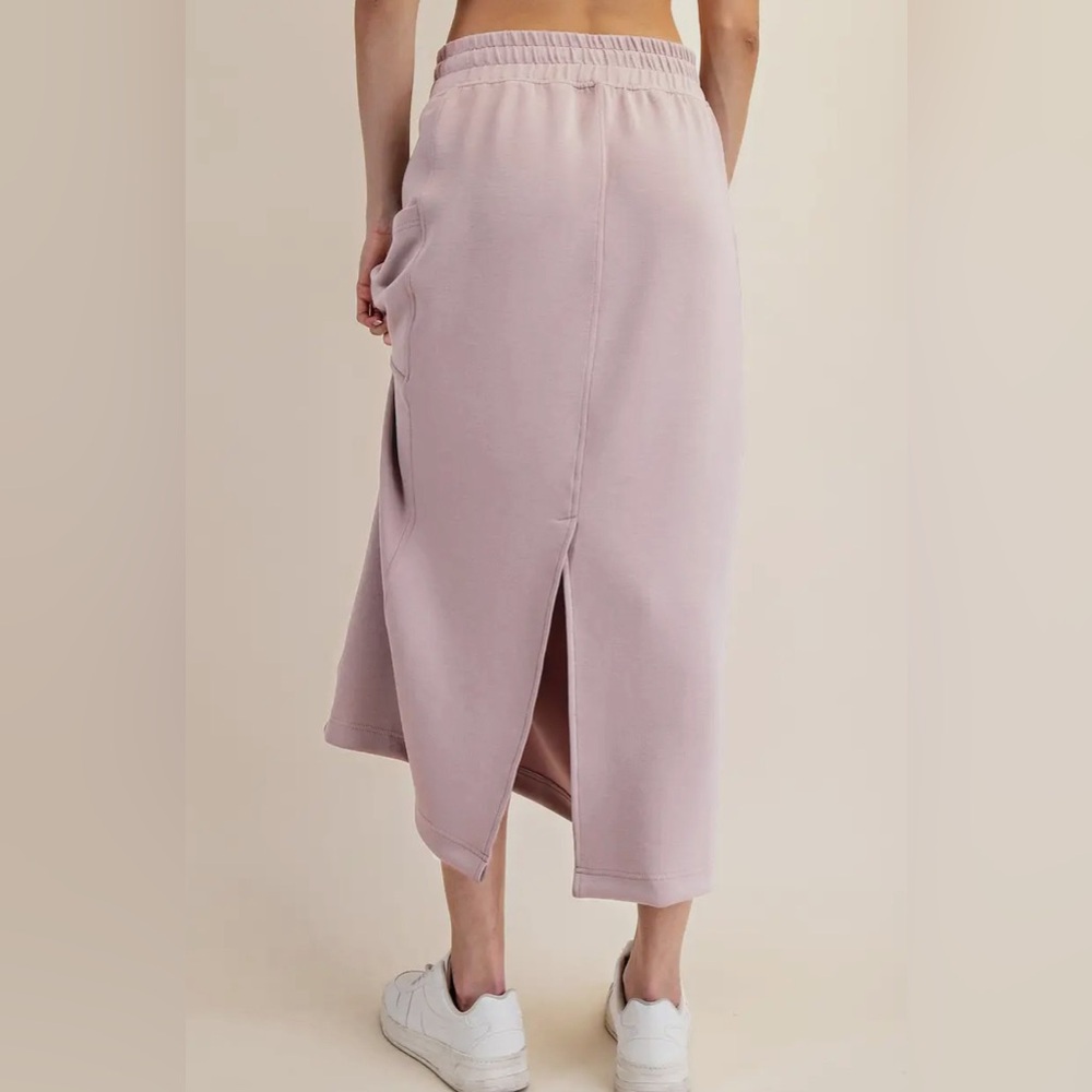 Elegant Mauve Scuba Modal top and Maxi Skirt Set - Picture 3 of 7